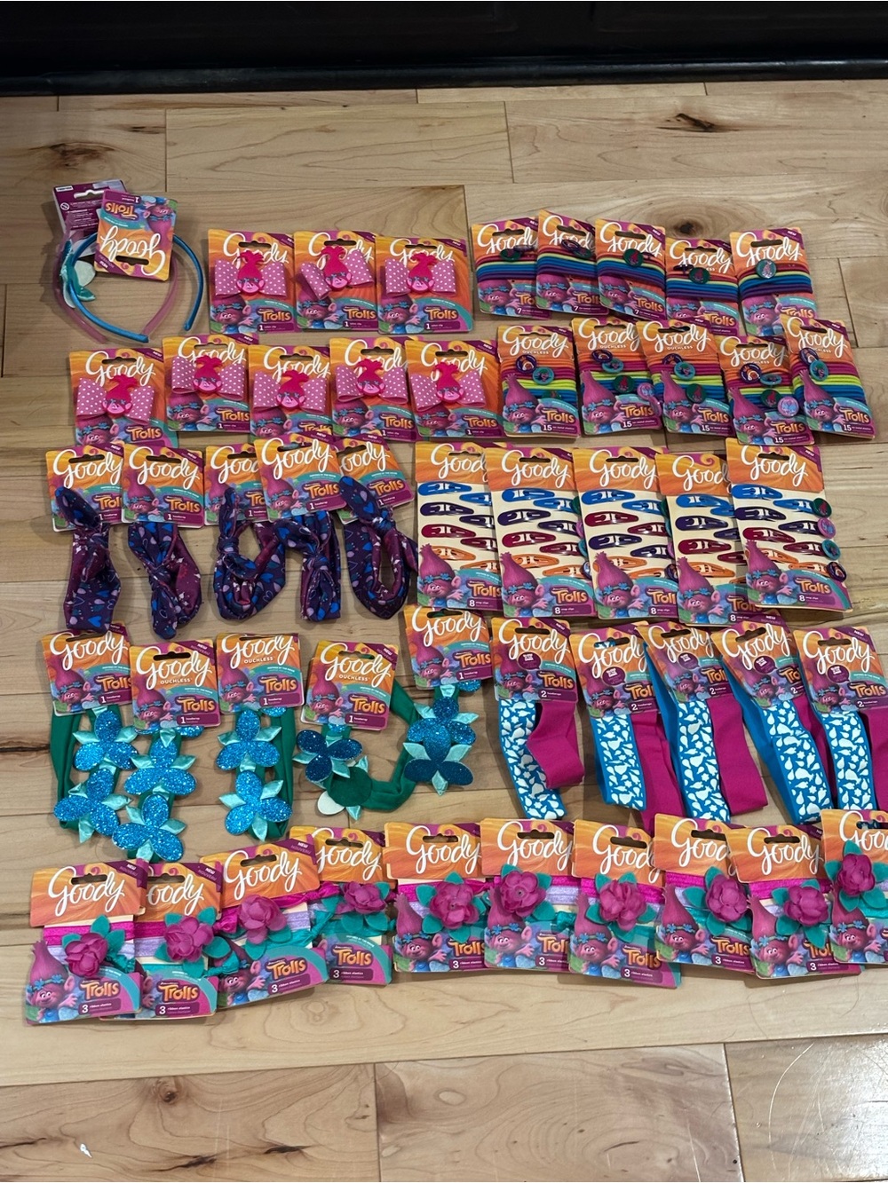 50 Trolls Kids Hair Accessories Set reseller bundle